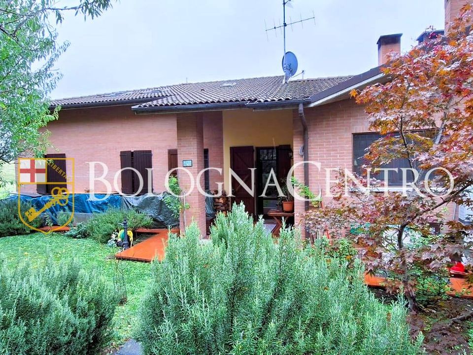 Casa adossada a Monte San Pietro, Bologna - foto 3