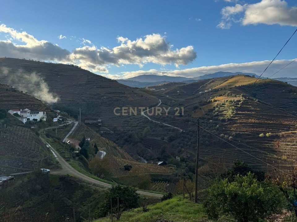Helårsgrund i Santa Marta de Penaguiao, Vila Real - foto 2