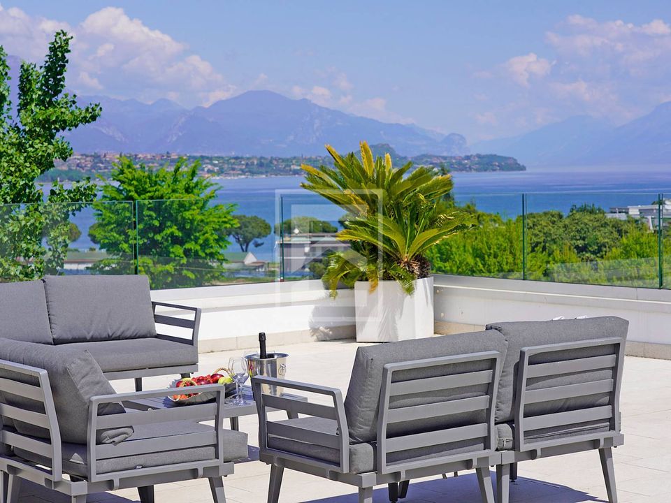Villa i Desenzano del Garda, Brescia - foto 3