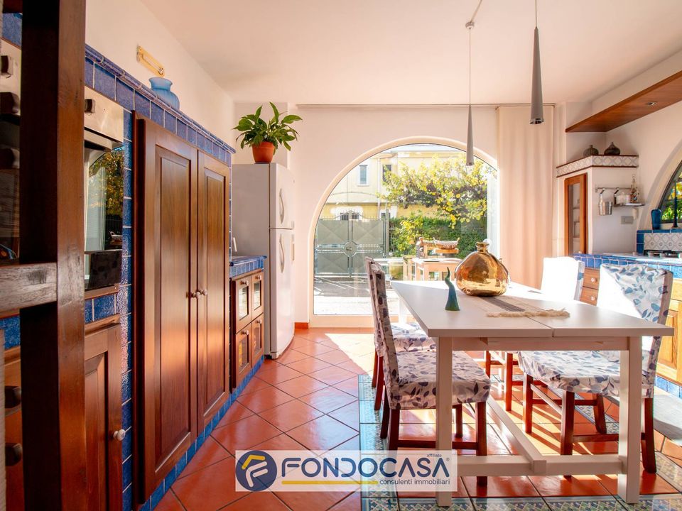 Rækkehus i Montecorvino Pugliano, Salerno - foto 1