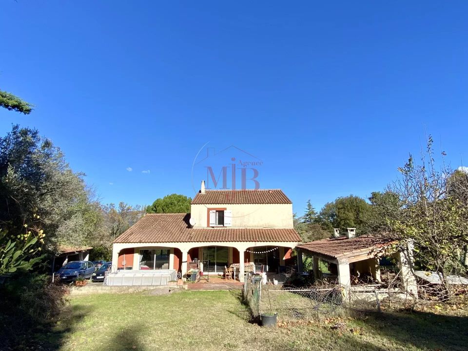 Villa i Aubagne en Provence, Bouches-du-Rhone - foto 2