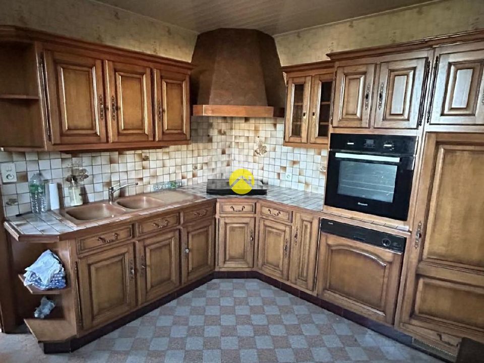 Villa i Ainay-le-Château, Allier - foto 1