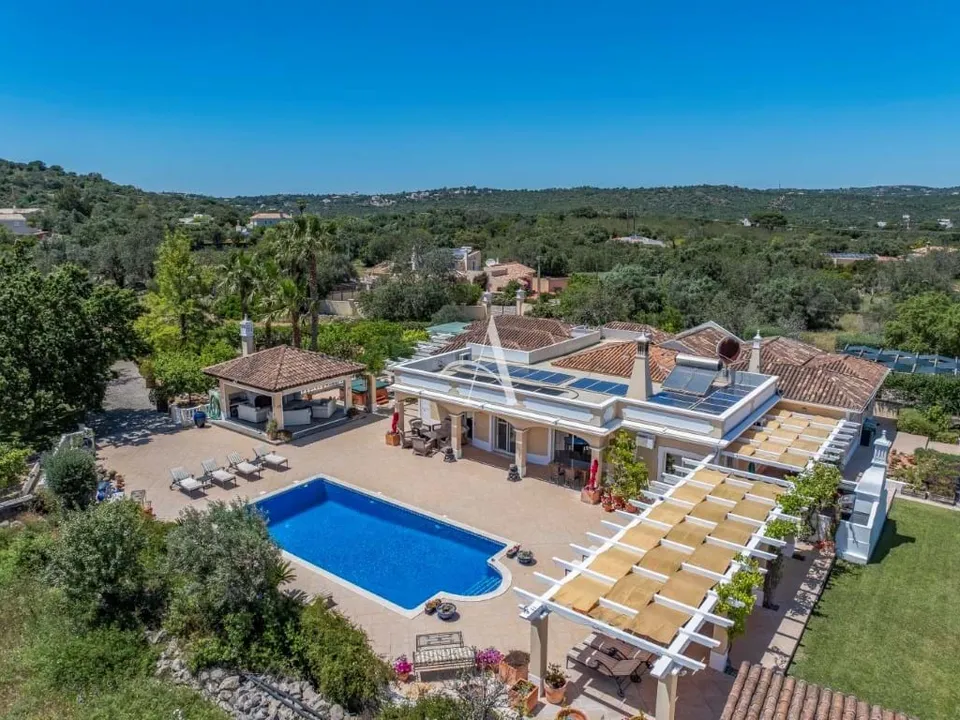 Villa i Santa Barbara de Nexe, Faro - foto 1