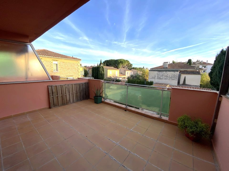 Lejlighed i La Ciotat, Bouches-du-Rhone - foto 3