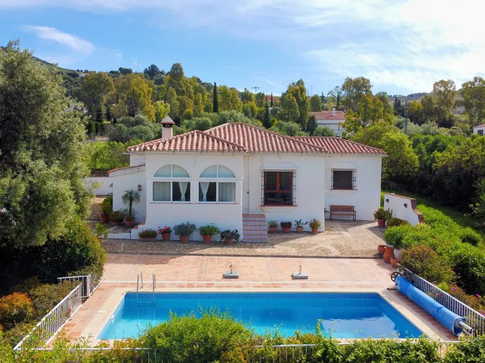 Villa i Almogia, Malaga - foto 1