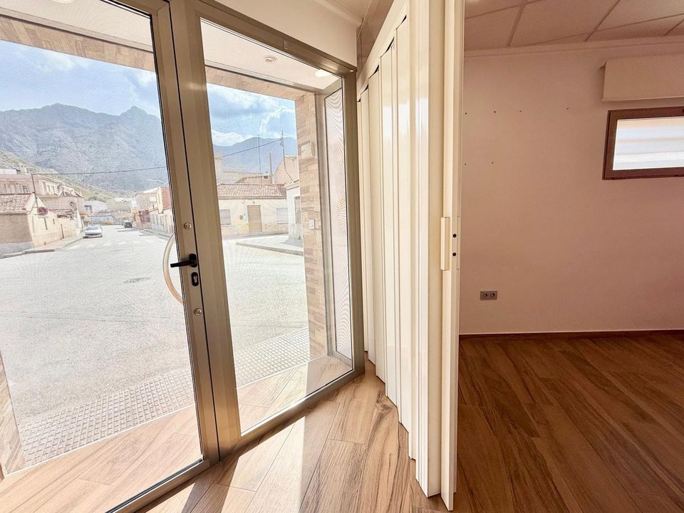 Erhvervsejendom i Cox, Alicante - foto 5