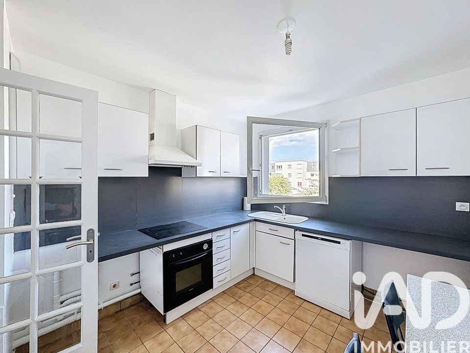 Lejlighed i Livry-Gargan, Seine-Saint-Denis - foto 4