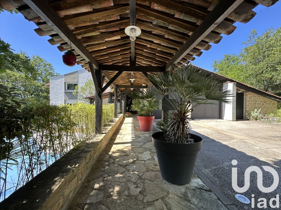 Villa in Mercuès, Lot - photo 1