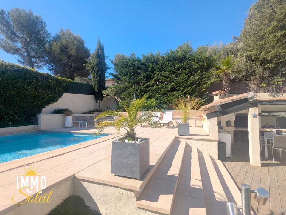 Villa i Aubagne en Provence, Bouches-du-Rhone - foto 3