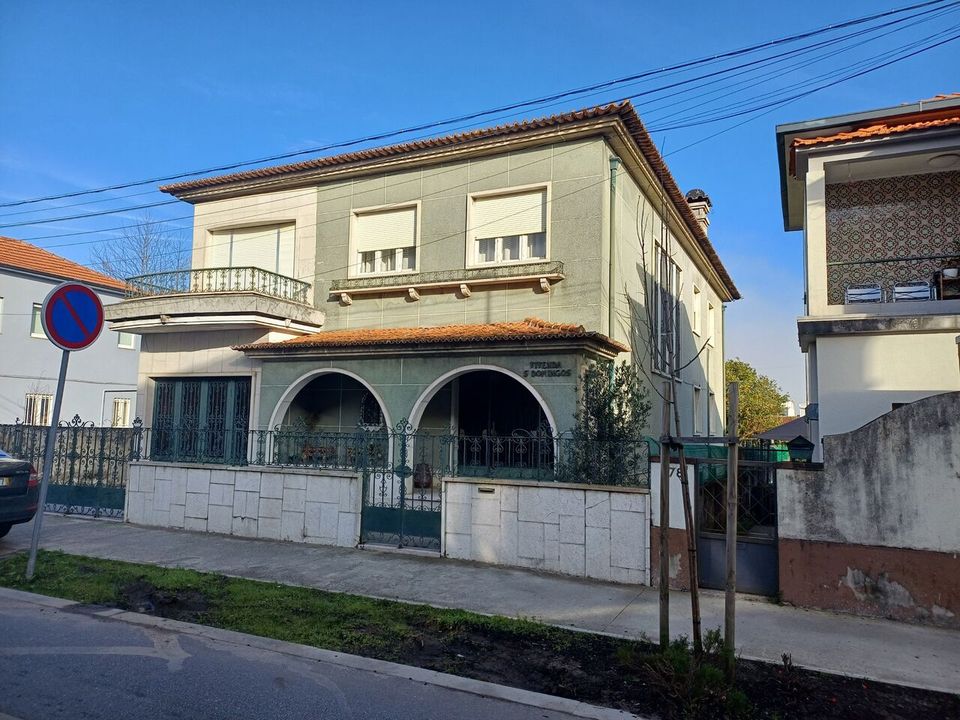 Villa in Gondomar, Porto - foto 1