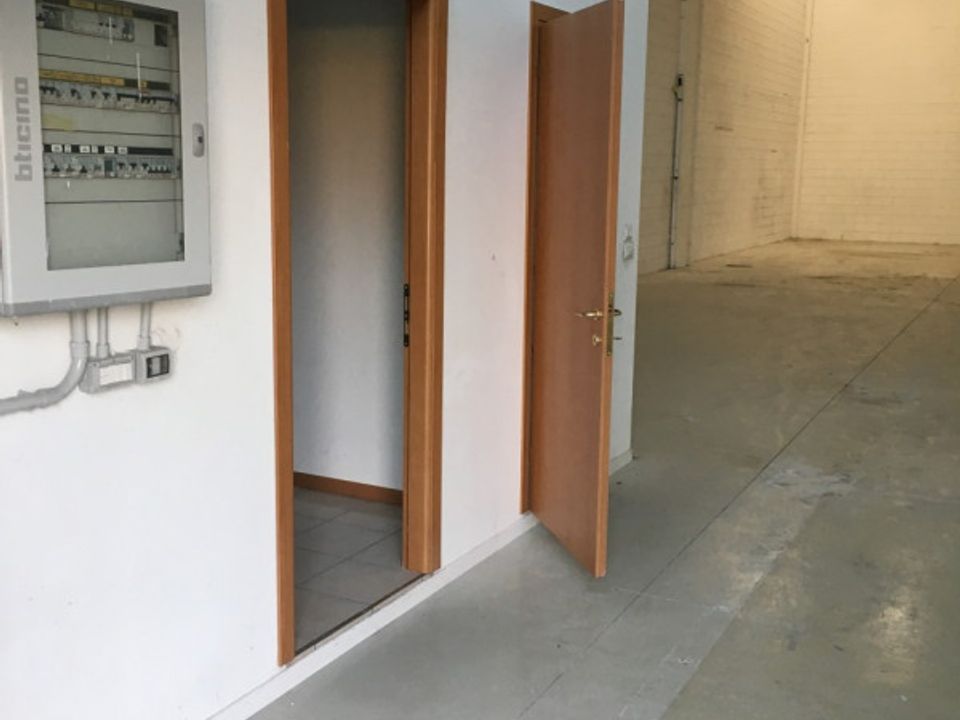 Erhvervsejendom i Albignasego, Padua - foto 5