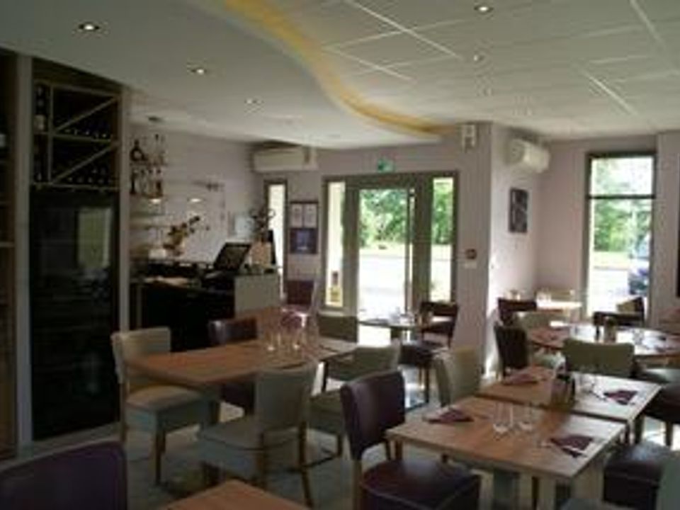 Erhvervsejendom i Saint-Cyr-en-Val, Loiret - foto 3