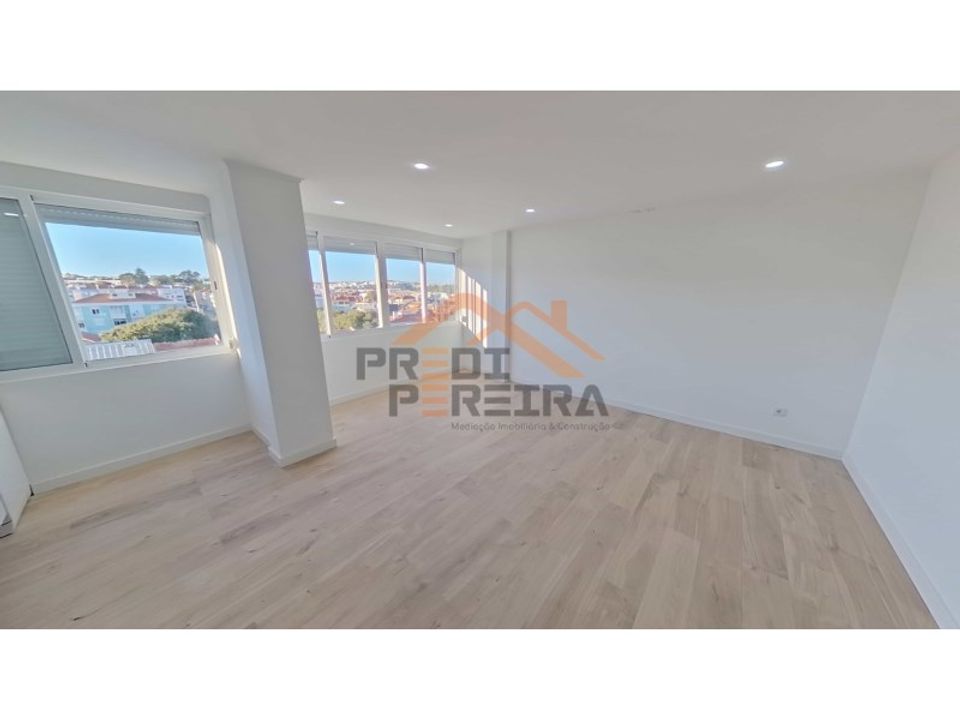 Lejlighed i Amadora, Lisbon - foto 4