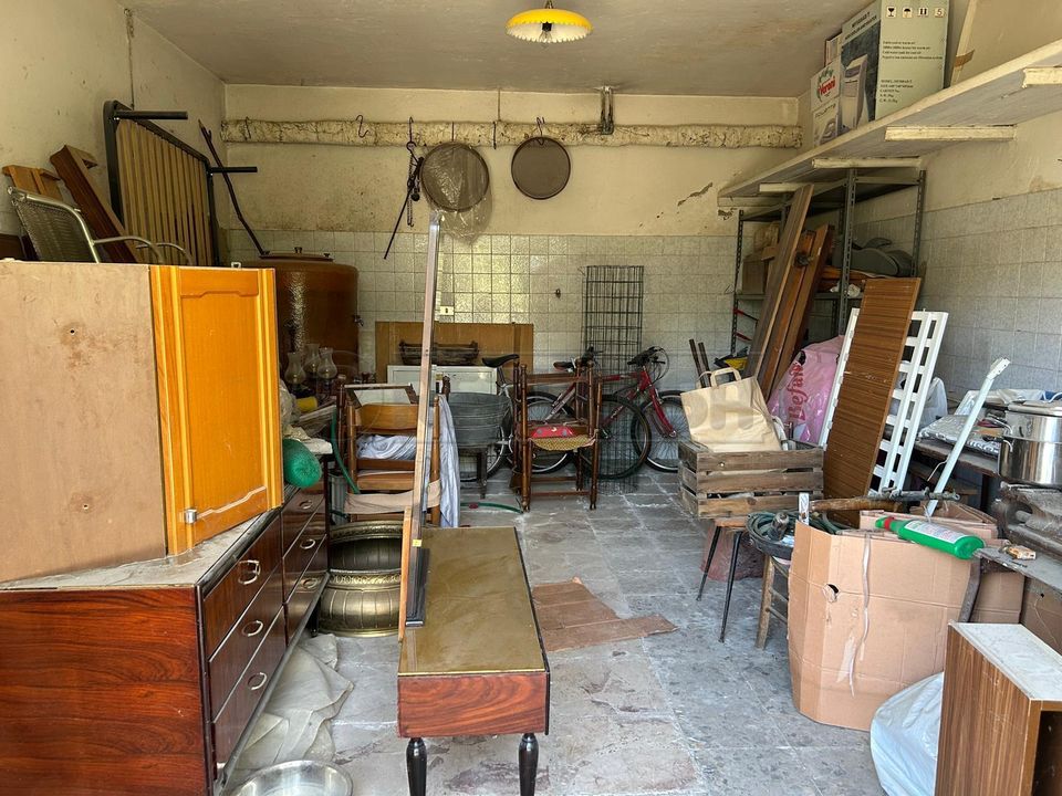 Erhvervsejendom i Caltanissetta, Caltanissetta - foto 1