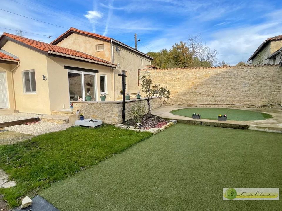 Villa i Saint-Fraigne, Charente - foto 1