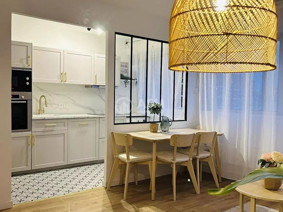 Lejlighed i La Garenne-Colombes, Hauts-de-Seine - foto 1