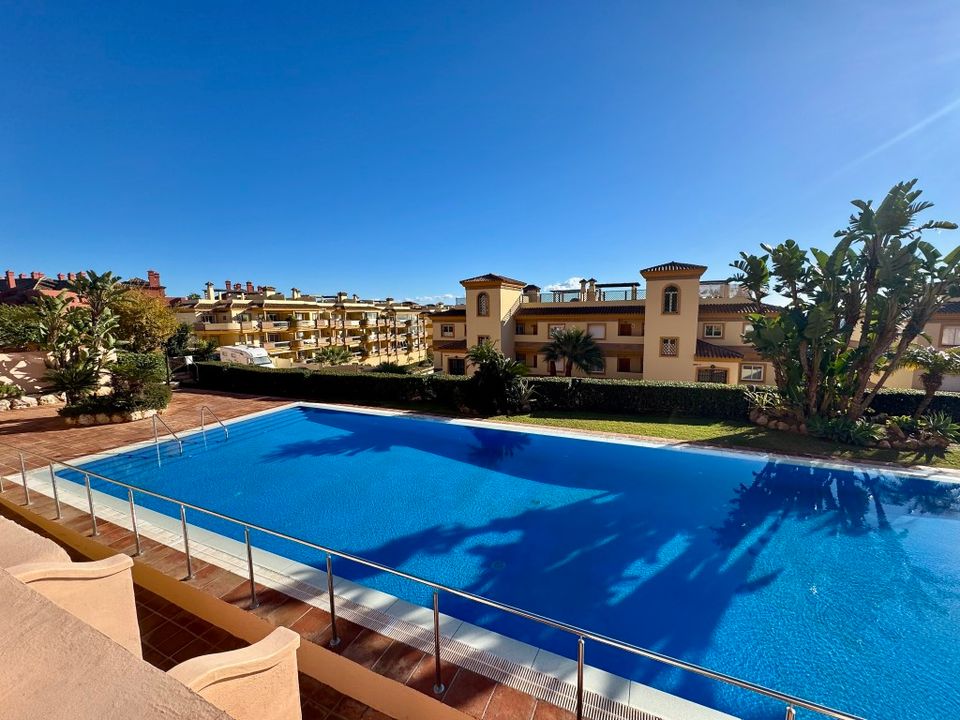 Takvåning i Calahonda, Malaga - foto 5