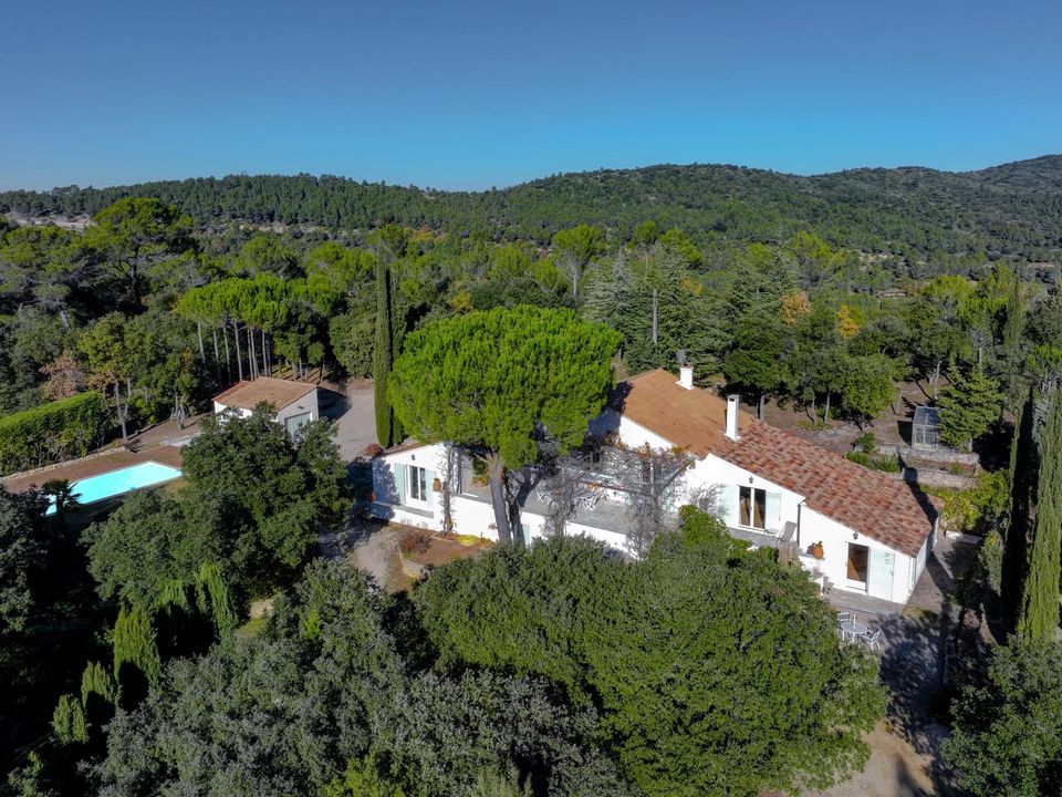 Villa i Rognes, Bouches-du-Rhone - foto 1