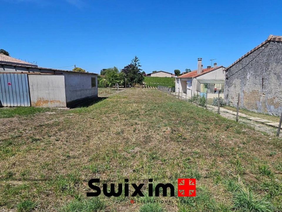Helårsgrund i Saint-Estephe, Gironde - foto 1