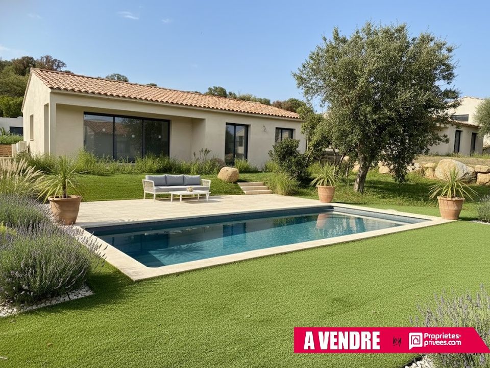Villa i Sainte-Lucie de Porto-Vecchio, Corse-du-Sud - foto 1