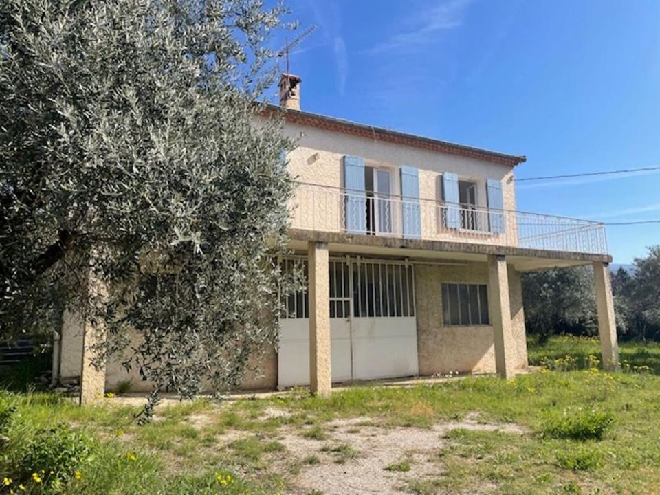 Villa i Saint-Saturnin-les-Apt, Vaucluse - foto 1