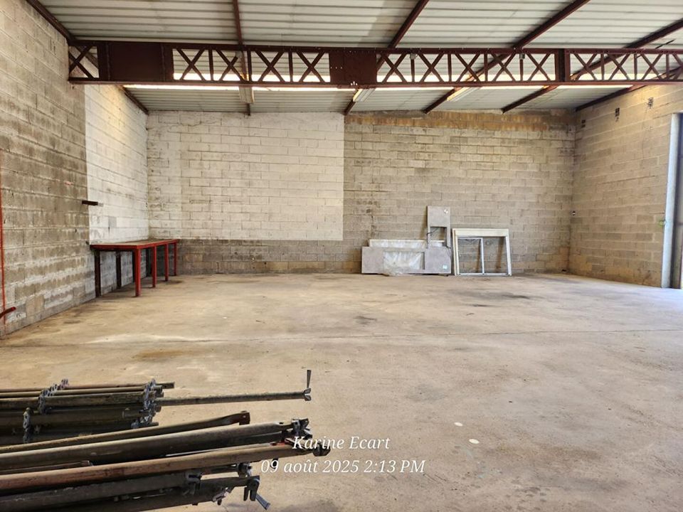 Erhvervsejendom i Cormontreuil, Marne - foto 2