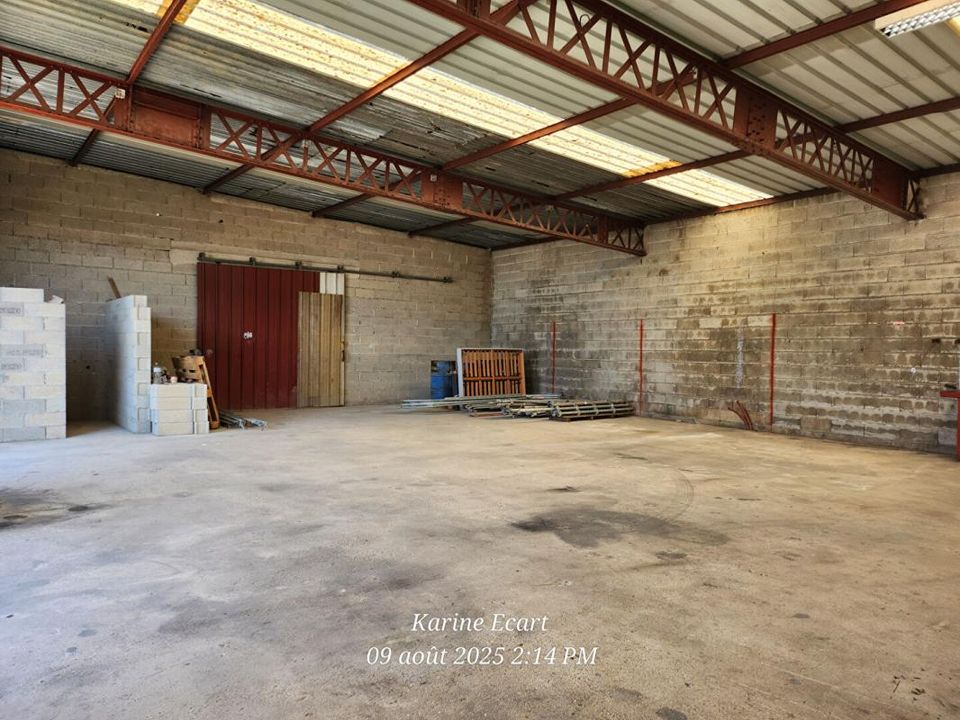 Erhvervsejendom i Cormontreuil, Marne - foto 3
