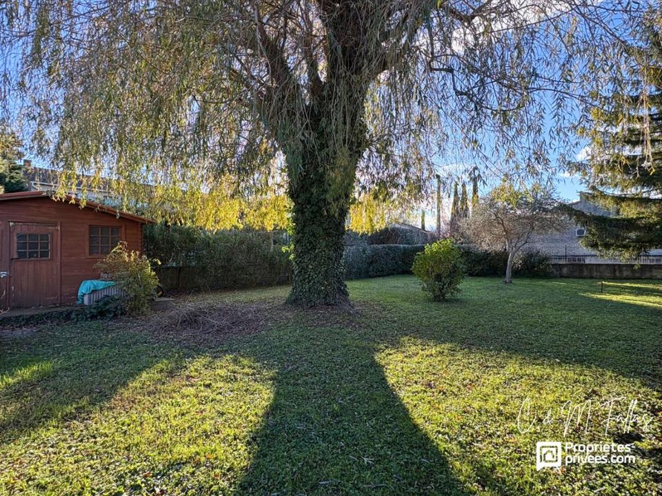 Helårsgrund i Entraigues-sur-la-Sorgue, Vaucluse - foto 2
