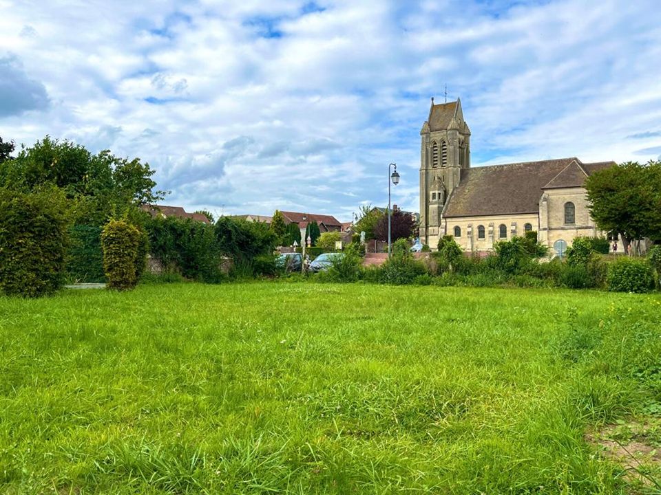 Helårsgrund i Ribécourt-Dreslincourt, Oise - foto 1