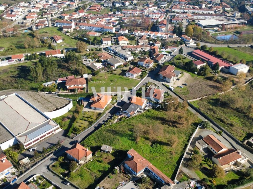 Helårsgrund i Vila Nova de Famalicao, Braga - foto 3