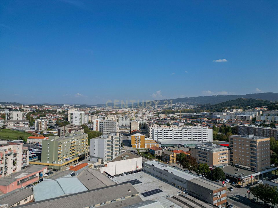 Erhvervsejendom i Ferreiros, Braga - foto 3