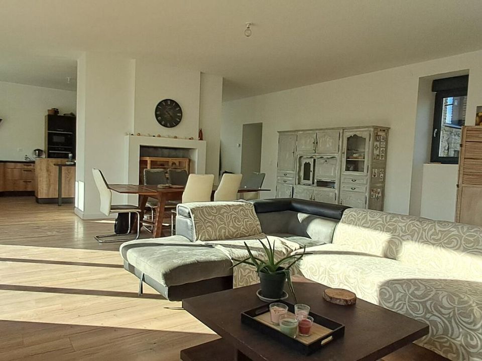 Villa a Bonchamp-lès-Laval, Mayenne - foto 1