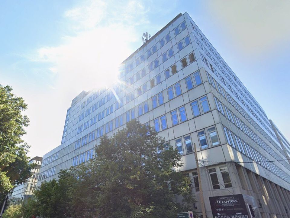 Erhvervsejendom i Noisy-le-Grand, Seine-Saint-Denis - foto 1
