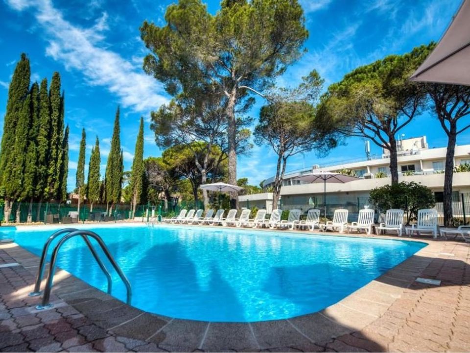 Erhvervsejendom i Frejus, Var - foto 1