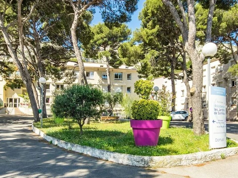 Erhvervsejendom i Marseille, Bouches-du-Rhone - foto 1