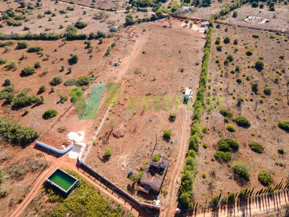 Helårsgrund i Bensafrim, Faro - foto 1