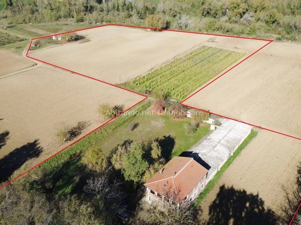 Villa em Loreto Aprutino, Pescara - foto 1