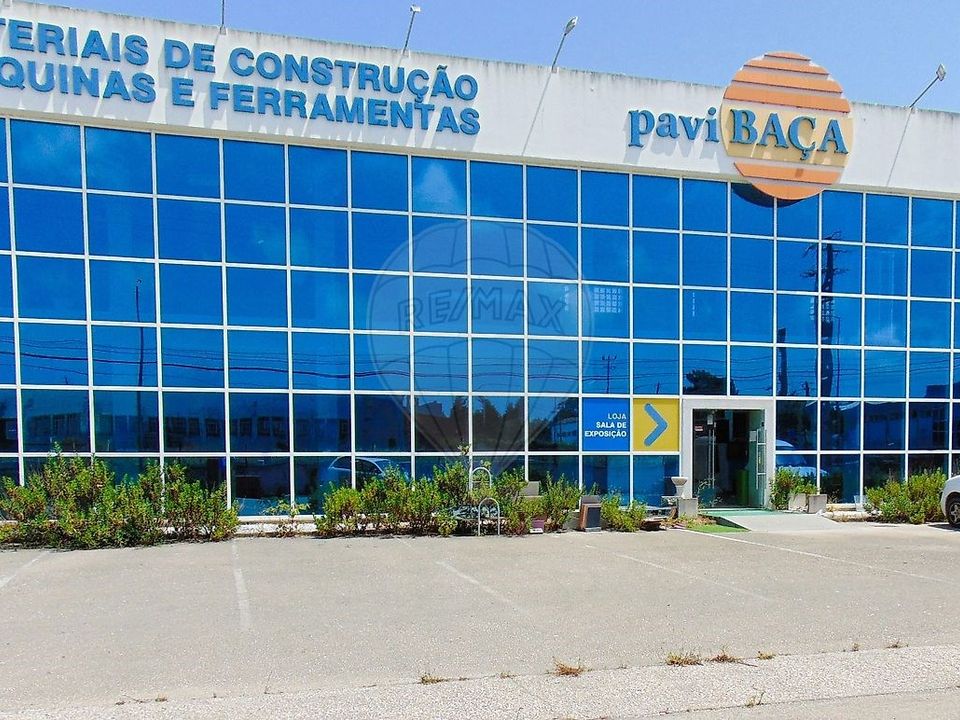 Erhvervsejendom i Caldas da Rainha, Leiria - foto 1