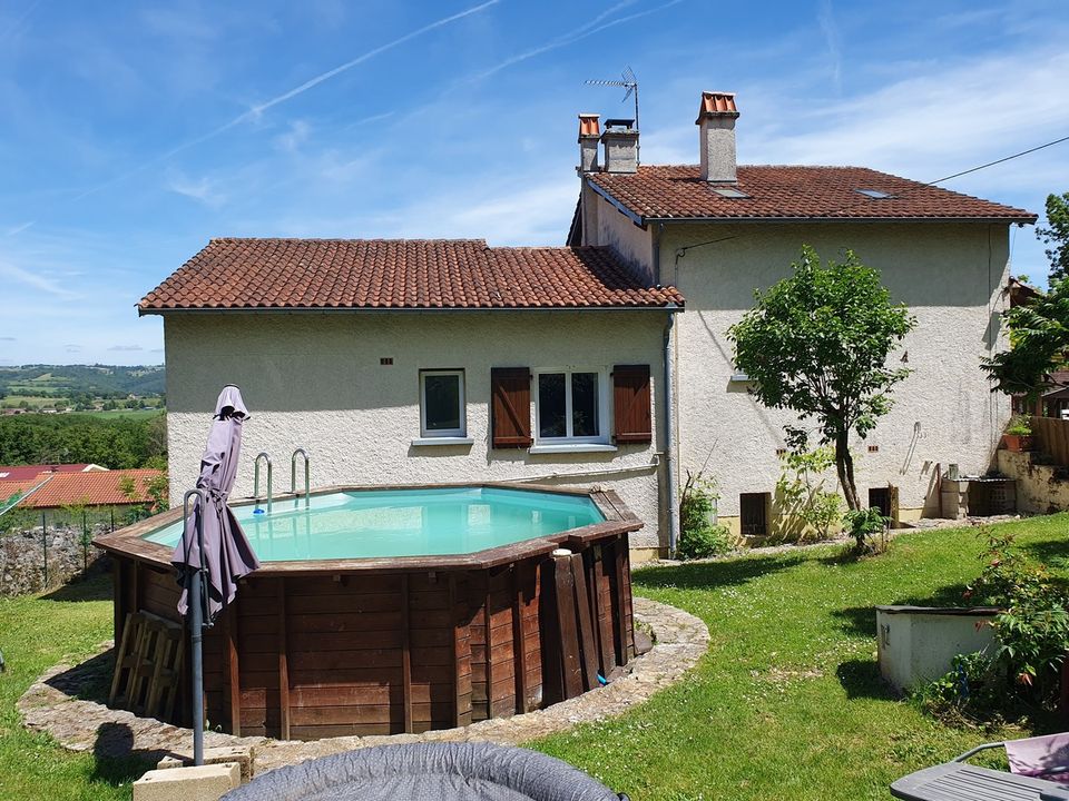 Villa in Villeneuve, Aveyron - photo 4