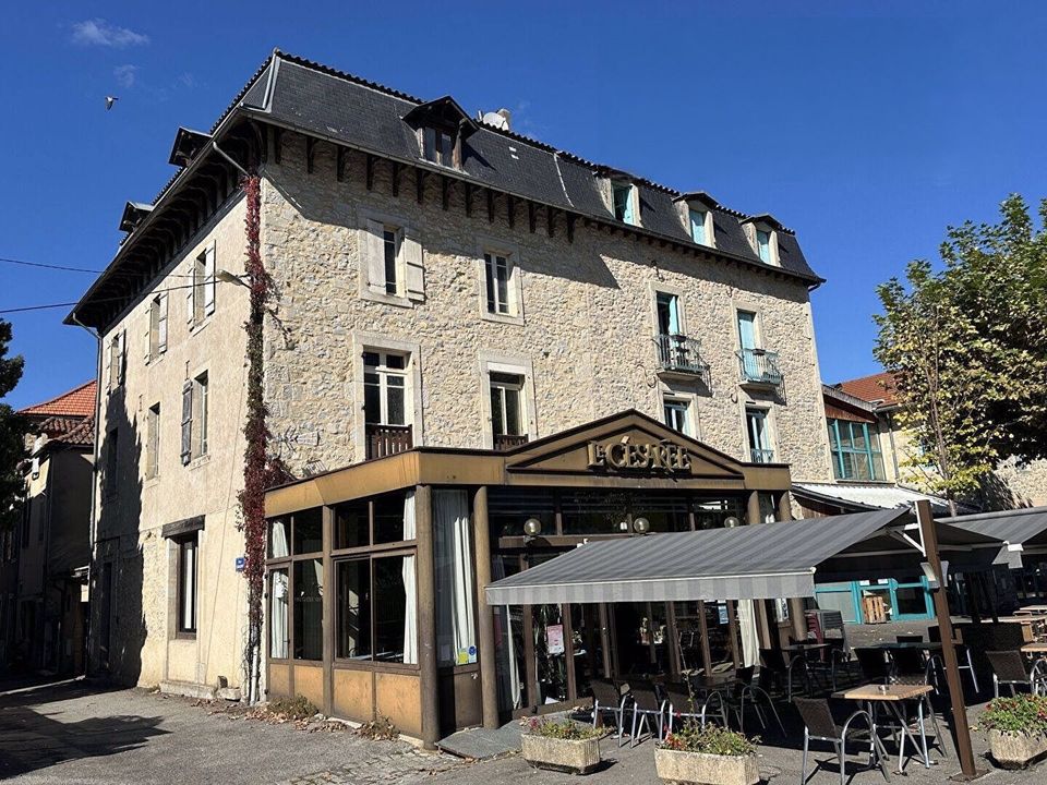 Erhvervsejendom i Villefranche-de-Rouergue, Aveyron - foto 1