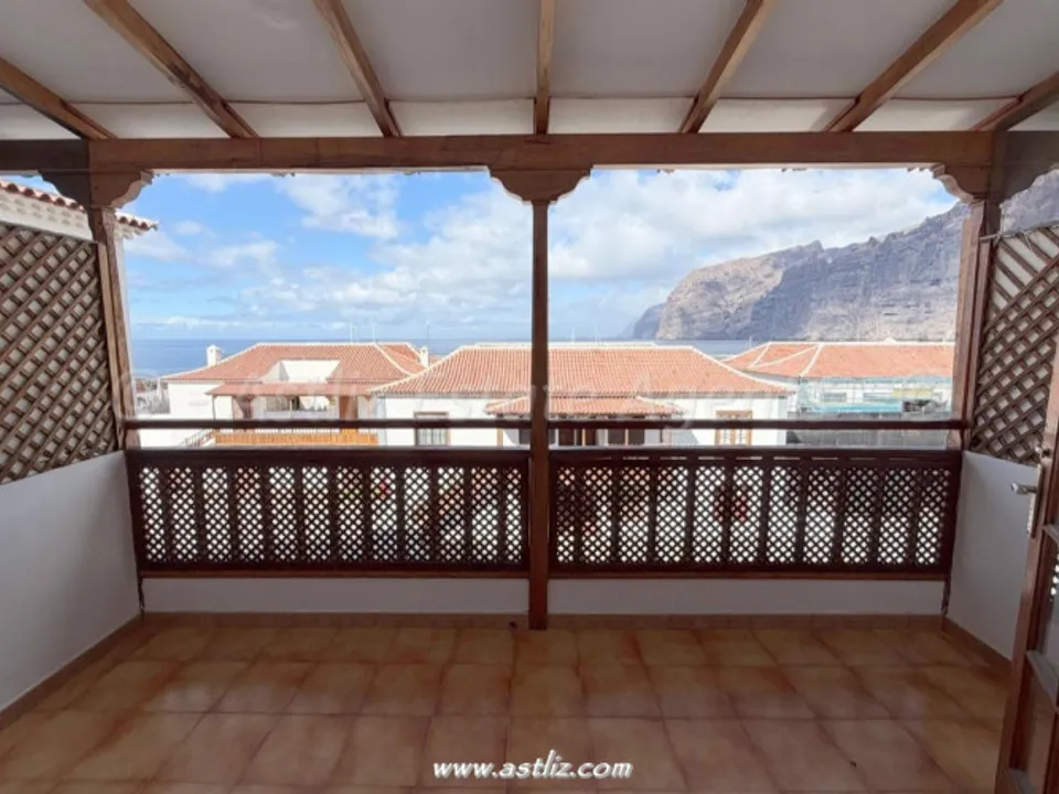 Lejlighed i Acantilado De Los Gigantes, Tenerife - foto 1