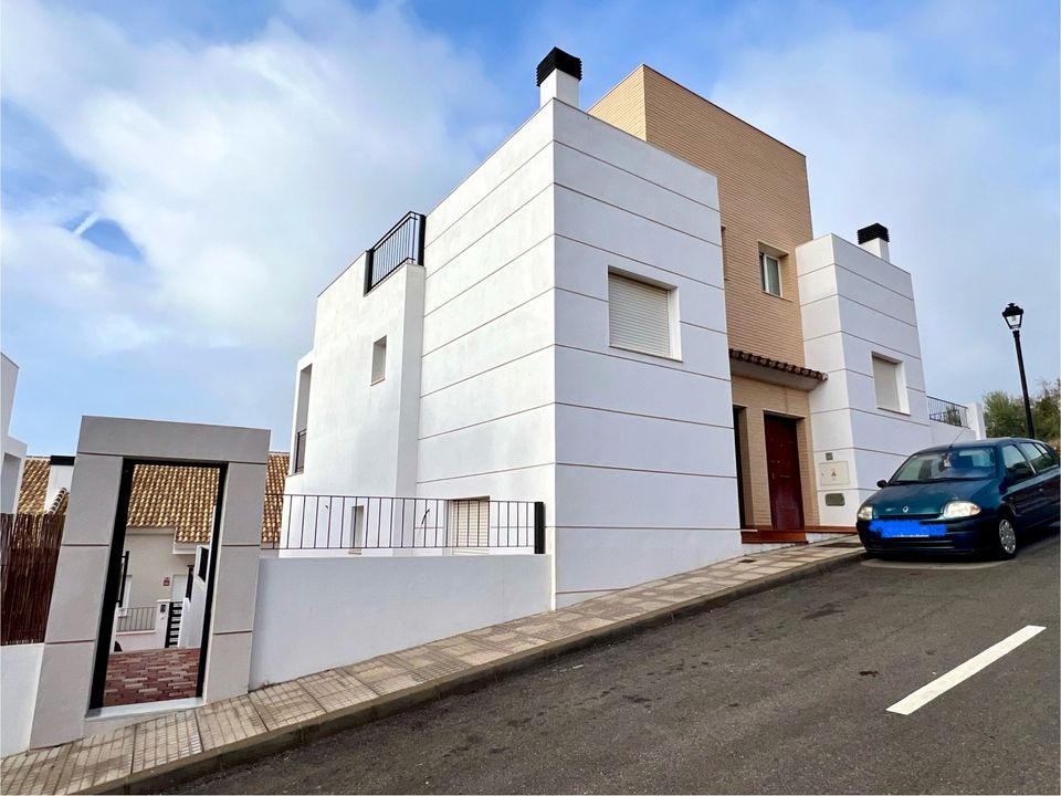 Moradia em banda em Periana, Malaga - foto 1