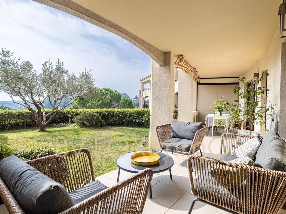 Lejlighed i Mougins, Alpes-Maritimes - foto 1