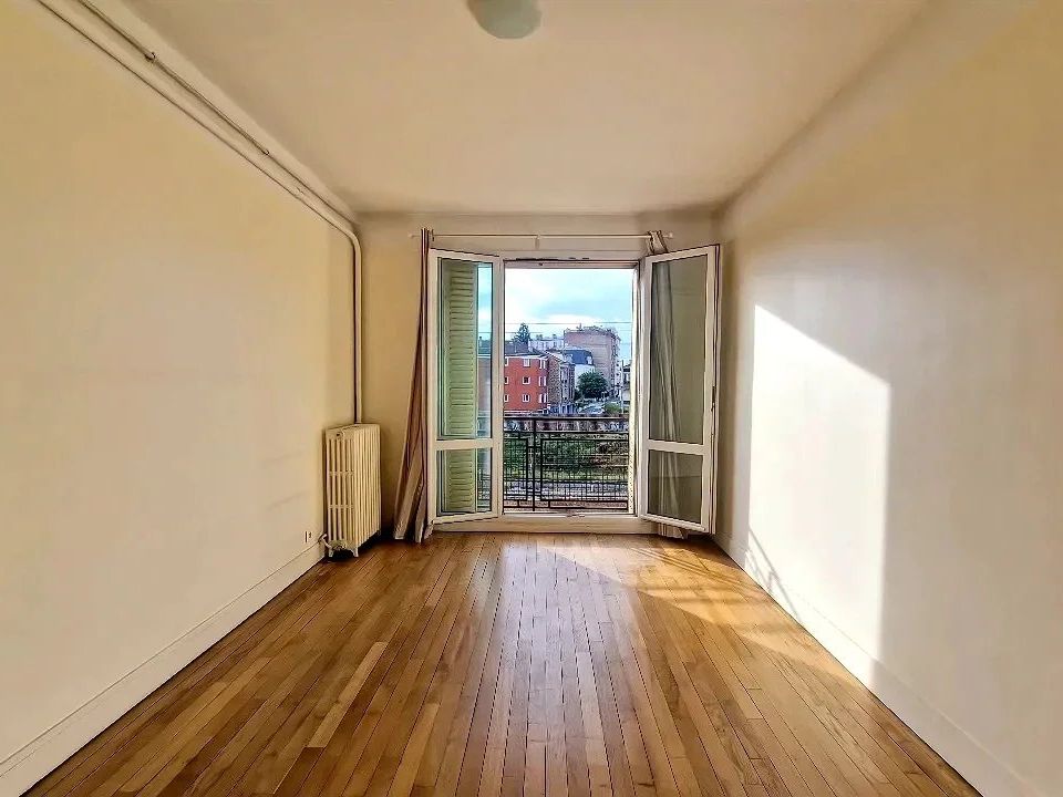Lejlighed i Noisy-le-Sec, Seine-Saint-Denis - foto 2