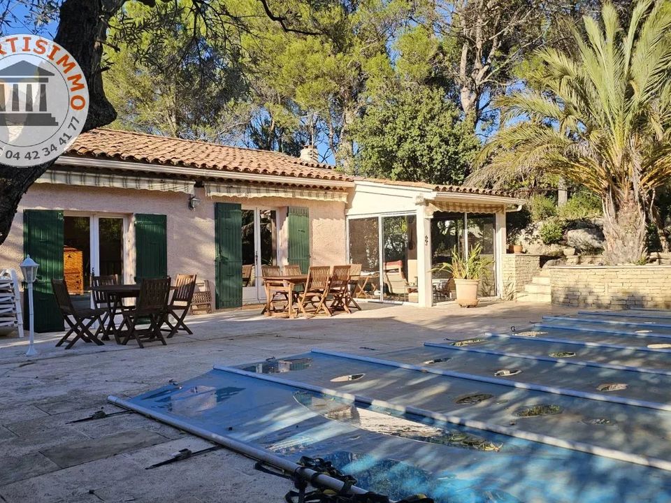 Villa a Ventabren, Bouches-du-Rhone - foto 1