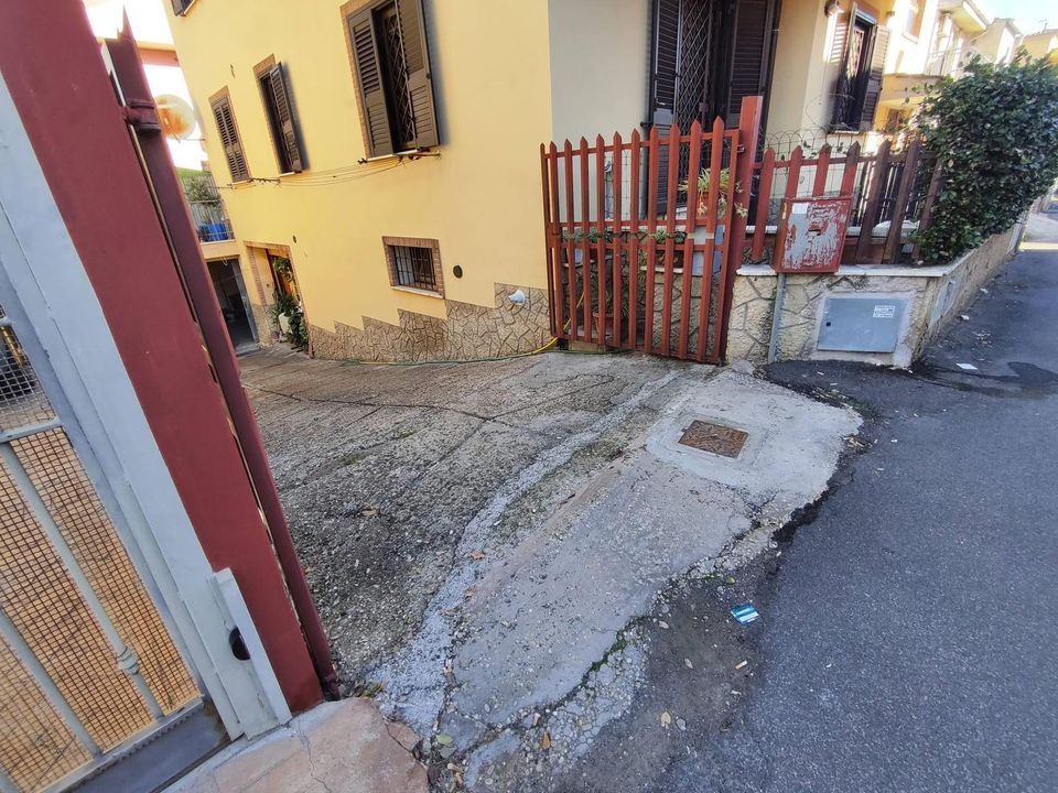 Garage i Guidonia Montecelio, Rome - foto 3