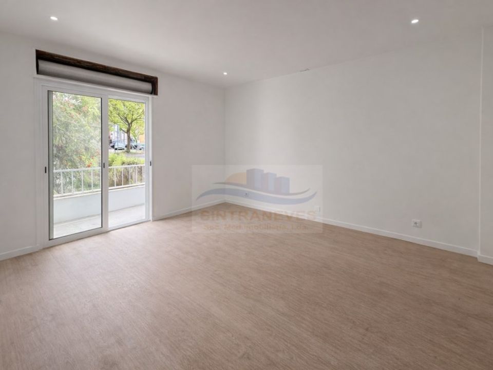 Lejlighed i Amadora, Lisbon - foto 4