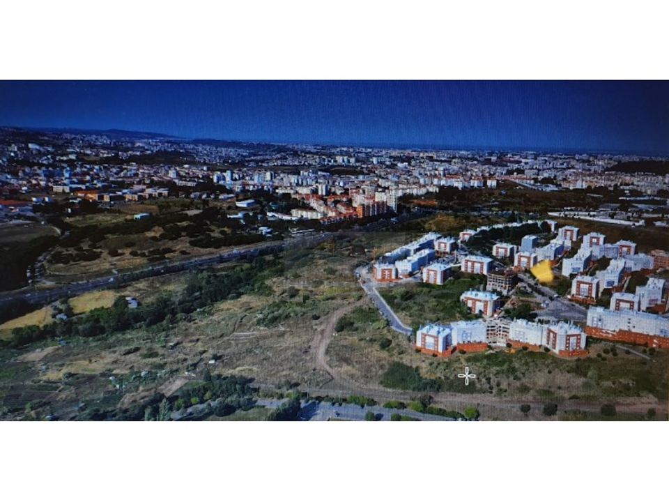 Erhvervsejendom i Carnaxide, Lisbon - foto 2