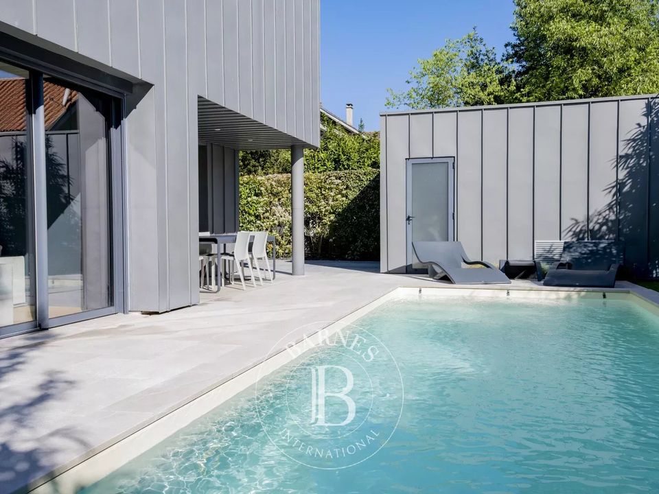 Villa i Pessac, Gironde - foto 1