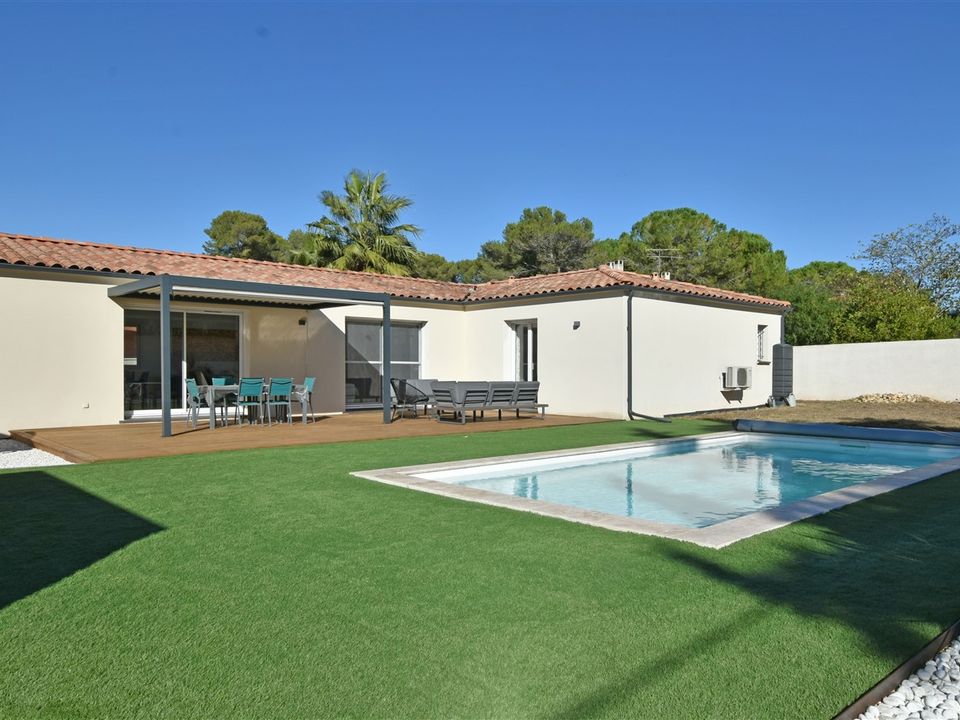Villa in Nages-et-Solorgues, Gard - foto 1